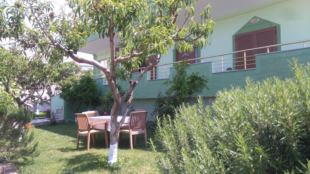 Jonny Guesthouse كساميل المظهر الخارجي الصورة