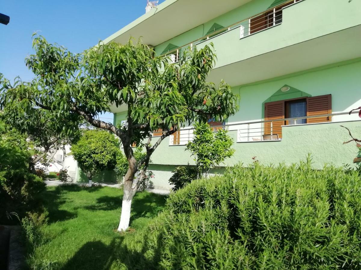 Jonny Guesthouse كساميل المظهر الخارجي الصورة